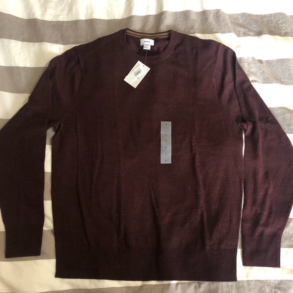 Old Navy Burgundy Sweater - Picture 2 of 3